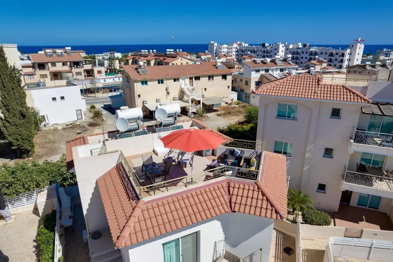 Apartment Kelly Protaras